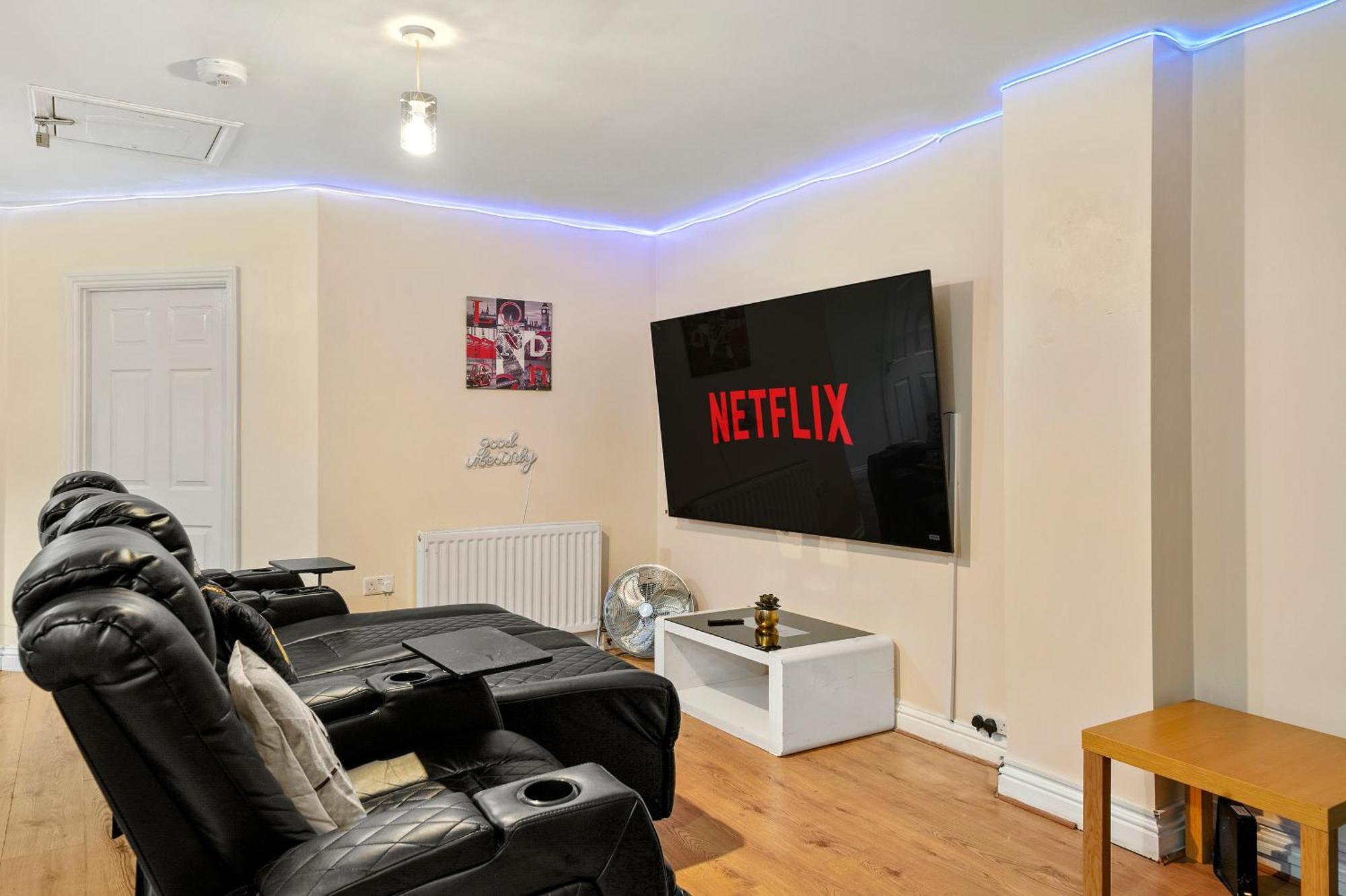 Lt Properties Unique Bungalow Style Spacious One Bedroom Apartment In Luton Town Centre Super Size Round Bed Netflix Exteriér fotografie
